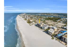 2532 Estero Boulevard, Fort Myers Beach, FL 33931 Sold 11/20/24