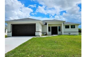 2517 10th Street, Lehigh Acres, FL 33976 Sold 02/03/25