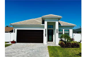 773 93rd Avenue, Naples, FL 34108 Sold 04/15/25