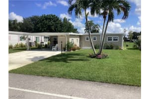 526 Charlemagne Boulevard, Naples, FL 34112 Sold 12/05/24