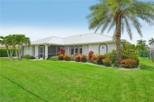 123 Se 29th Ter, Cape Coral