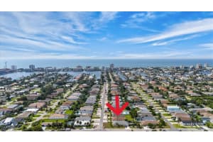 589 98th Avenue, Naples, FL 34108 Sold 04/28/25