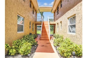 1400 Pompei Lane, Naples, FL 34103 Sold 11/20/24