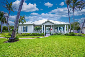 12271 Coconut Creek Court, Fort Myers, FL 33908 Sold 02/25/25