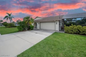 595 109th Avenue, NAPLES, FL 34108 Sold 10/15/24