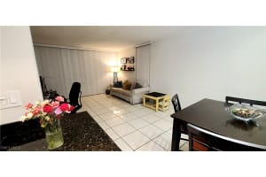 8841 W Flagler St., MIAMI, FL 33174 Sold 12/12/24