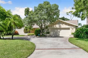 2034 Prince Drive, Naples, FL 34110 Sold 04/02/25