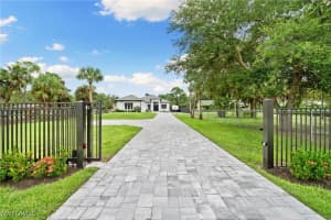 1419 13th Street, NAPLES, FL 34117 Sold 03/25/25