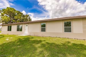 2871 6th Avenue, Naples, FL 34120 Sold 12/13/24