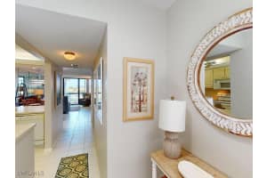 601 Seaview Court, MARCO ISLAND, FL 34145 Sold 09/27/24