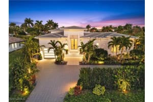 4220 Crayton Road, Naples, FL 34103 - MLS#224071020