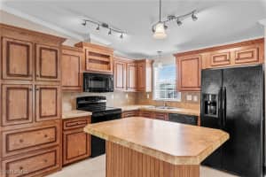 11072 Sunglow Lane, Fort Myers, FL 33908 Sold 11/22/24