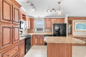 11072 Sunglow Lane, Fort Myers, FL 33908 Sold 11/22/24