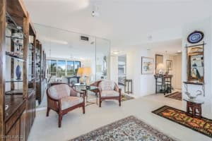 5501 Heron Point Drive, Naples, FL 34108 - MLS#224071096