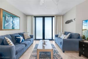 58 Collier Boulevard, MARCO ISLAND, FL 34145 Sold 10/15/24