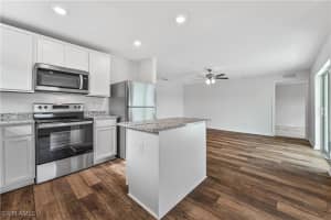 2900 7th Terrace, Cape Coral, FL 33993 - MLS#224071182