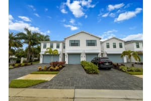 12957 Pembroke Drive, NAPLES, FL 34105 Sold 11/26/24