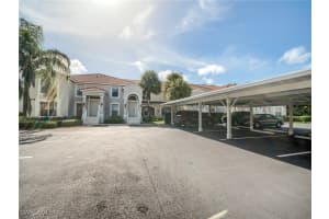 9070 Spring Run Boulevard, Estero, FL 34135 Sold 06/09/25