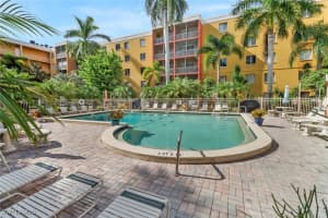 2366 Mall Drive, Fort Myers, FL 33901 Sold 01/24/25