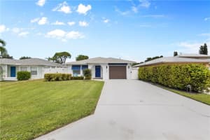 683 94th Ave N, Naples