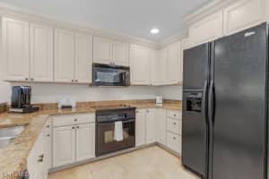 221 9TH Street, NAPLES, FL 34102-6258 Sold 10/11/24