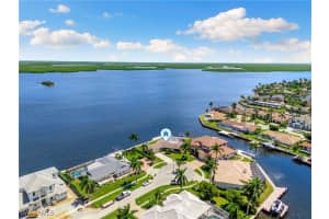 449 Pepperwood Court, MARCO ISLAND, FL 34145 Sold 05/15/25