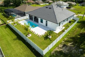 128 35th Avenue, Cape Coral, FL 33991 Sold 04/17/25