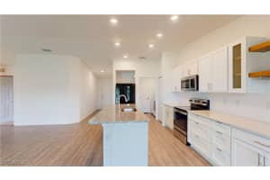2804 25th Terrace, Cape Coral, FL 33993 Sold 12/13/24