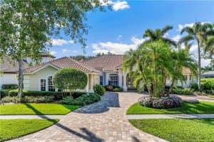 2626 Finchley Lane, Naples, FL 34105 Sold 01/21/25