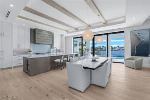 489 N Barfield Dr, MARCO ISLAND, FL 34145 Sold 11/14/24