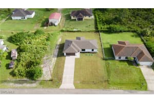 3218 58th Street, Lehigh Acres, FL 33971 Sold 12/30/24