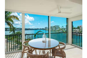 MLS# 224072235, Naples, Florida 34103
