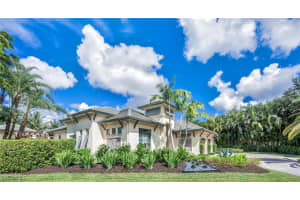 28637 La Caille Drive, Naples, FL 34119 Sold 04/03/25