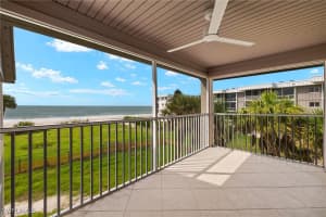 2255 Gulf Drive, Sanibel, FL 33957 Sold 08/29/25