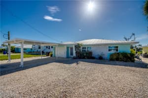 2868 Sanibel Boulevard, St. James City, FL 33956 Sold 11/15/24