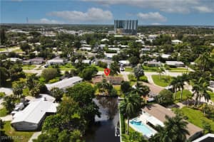 2043 Estey Avenue, Naples, FL 34104 - MLS#224072347