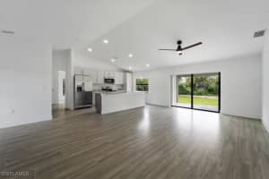 5405 2nd Street, Lehigh Acres, FL 33971 Sold 12/04/24