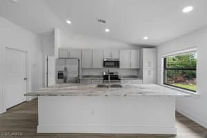 5405 2nd Street, Lehigh Acres, FL 33971 Sold 12/04/24