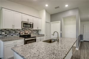 476 3rd Avenue, Cape Coral, FL 33909 - MLS#224072581