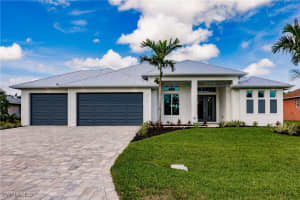 4000 16th Place, Cape Coral, FL 33914 - MLS#224072634