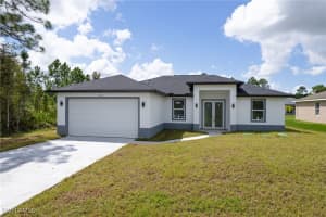 3856 Highlight Street, Fort Myers, FL 33905 Sold 12/13/24