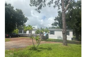311 Whittier Avenue, North Fort Myers, FL 33917 Sold 10/29/24