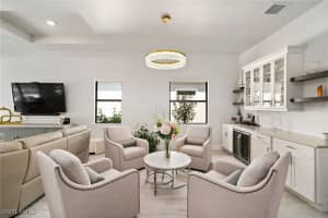 9803 Everglades Drive, NAPLES, FL 34120 Sold 10/02/24