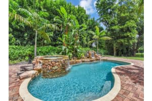 24 Winewood Court, Fort Myers, FL 33919 Sold 12/30/24