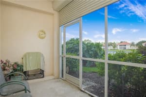 290 Robin Hood Circle, NAPLES, FL 34104 Sold 11/04/24