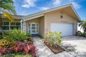 1024 El Mar Avenue, FORT MYERS, FL 33919 Sold 12/13/24