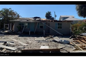 130 Washington Avenue, FORT MYERS BEACH, FL 33931 Sold 11/04/24