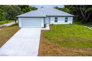 3008 49th Street, LEHIGH ACRES, FL 33976 Sold 01/15/25