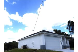 3367 Meadow Road, Lehigh Acres, FL 33974 - MLS#224073104