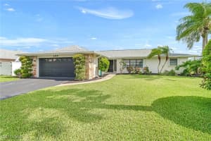 169 Wickliffe Drive, NAPLES, FL 34110 Sold 10/22/24